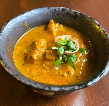鶏肉の山椒ココナッツカレー