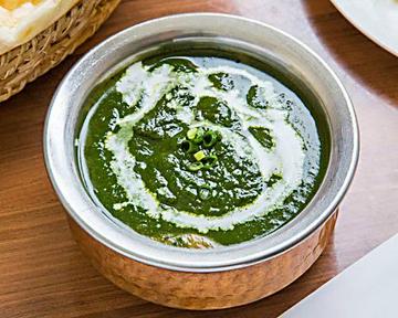 ほうれん草チキンカレー Spinach ＆ Chicken Curry