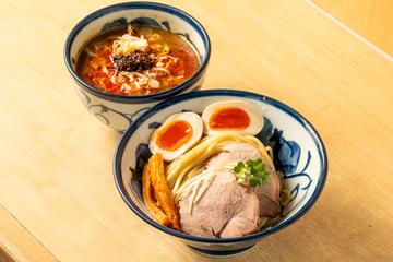鶏と魚介の煮卵辛辛つけ麺