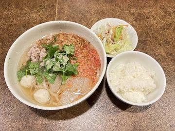 タイラーメン【ランチサラダセット】