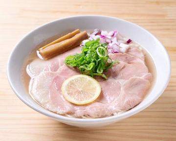 淡色醤油の貝ダシ中華そば