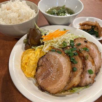 厚切りチャーシューエッグ弁当
