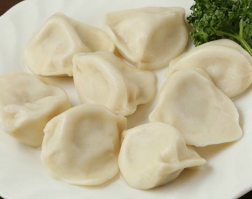 水餃子(6個) Steamed Gyoza Dumplings (6 Dumplings)
