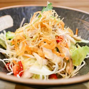 米粉サラダ