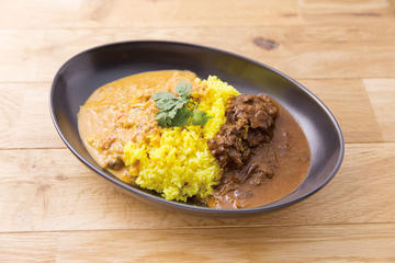2色掛けカレー