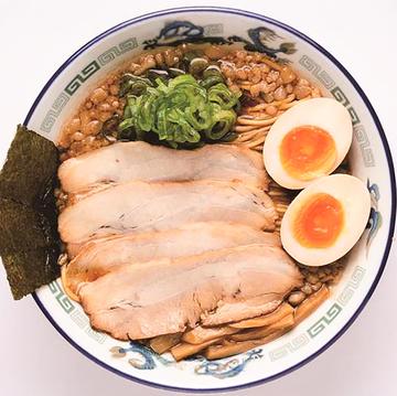 濃厚醤油背脂中華そば・セイ・スペシャル(増量チャーシュー・煮卵・メンマ・海苔)