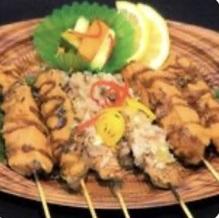 Sate Campur(串焼き盛り合わせ)