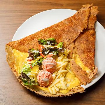 おかずクレープ(明太子ポテトサラダ)