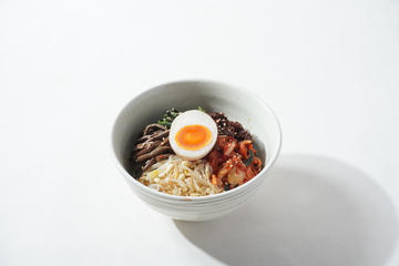 ビビンバ Bibimbap (Korean Mixed Rice Bowl)