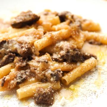 牛ホホ肉のナポリのジェノベーゼ  ヅィーティ