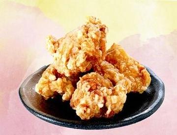金のもも肉唐揚げ(4個入り/約200グラム)