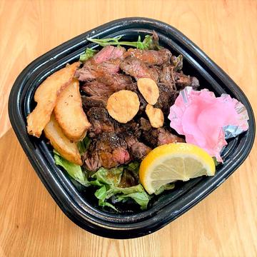 北海道産サイコロステーキ丼