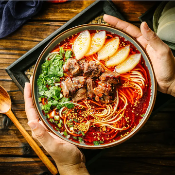 天津風牛肉香辣/私房香辣牛肉面(辛い)