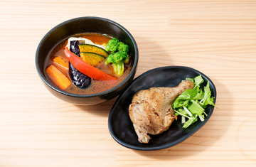 コトコト煮込んだチキンレッグスープカレー