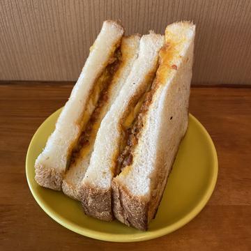 自家製ボロネーゼのホットサンド