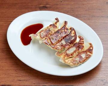 焼餃子(5個) Pan-Fried Gyoza Dumplings (5)