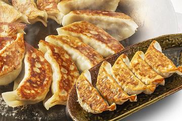 焼き餃子 特製味噌ダレ付き