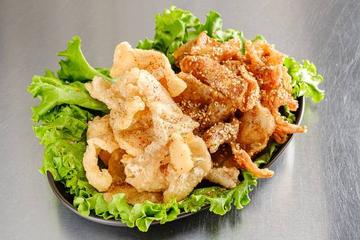 鶏皮からあげ味2種盛り