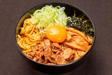 温玉油そば
