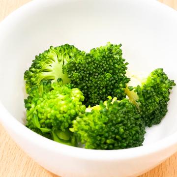 ゆでたて ブロッコリー broccoli