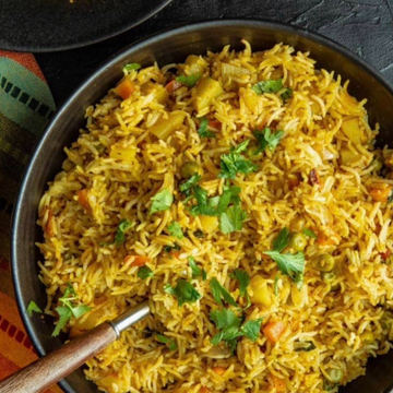 ベジタブルビリヤニ(VEGETABLE BIRIYANI)