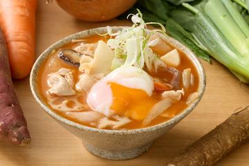 とろたま辛味噌チゲ豚汁 Spicy Soft Boiled Egg Tonjiru