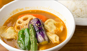MOMOと野菜のスープカレー MOMO and Vegetable Soup Curry