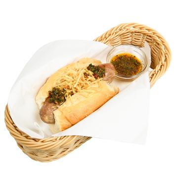 肉汁たっぷりソーセージサンド(Choripan)