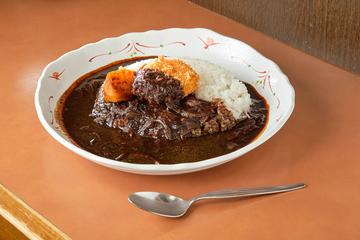 ブラックカニクリームコロッケカレー
