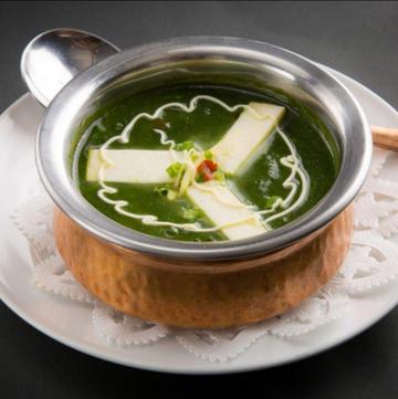 ほうれん草 パニール カレー
