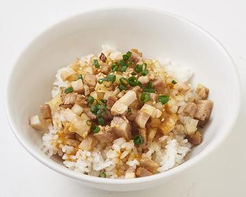 炙りチャーシュー丼