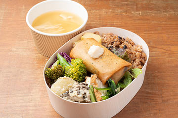 酵素玄米菜食弁当 お味噌汁セット
