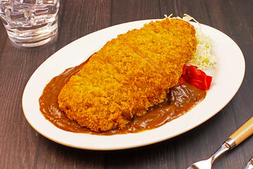 人気No.1【納得のボリューム】ロースカツカレー