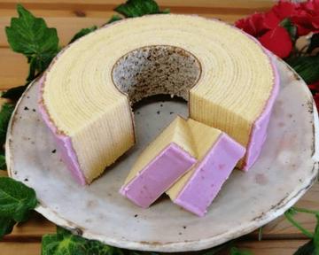 つぶつぶ苺チョコバウム(ホール)