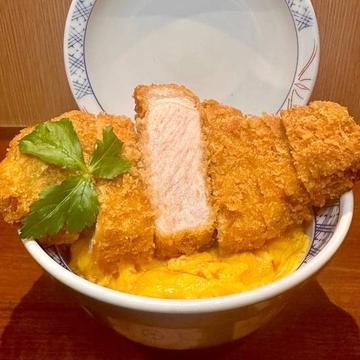 #とじないカツ丼(上) 国産桃豚