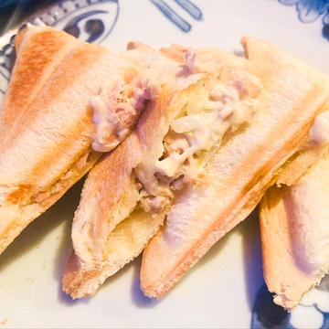ホットサンドツナチーズ