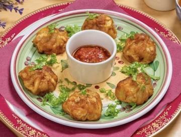 揚げママ fry momo