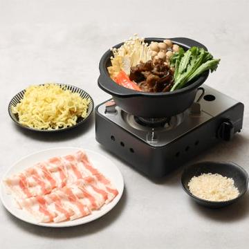 国産豚薬膳鍋定食