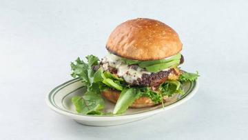 アボカドステッペンチーズバーガー