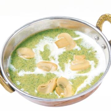 サグマッシュルームカレー  Sag Mushroom Curry