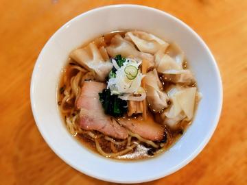 ワンタン中華そば 並