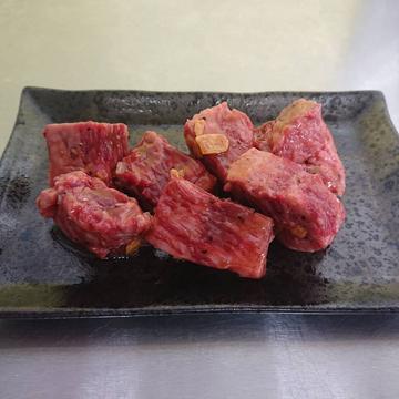 サイコロステーキ 100g