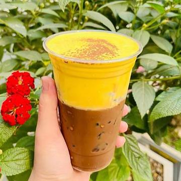 卵クリームコーヒー CAFE KEM TRNG