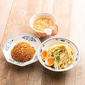 サバ濃厚鶏つけ麺+半やきめし