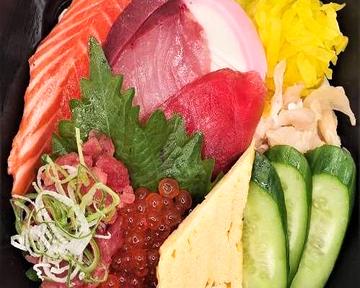 【人気No.1！】すしっちょデラックス丼