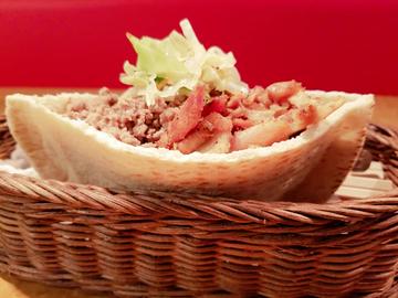 ミックスケバブサンド Beef ＆ Chicken Kebab Sandwich