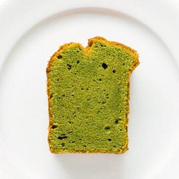抹茶(おみくどり)米粉パウンドケーキ