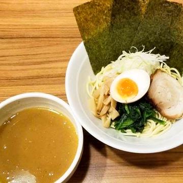 魚介豚骨つけめん