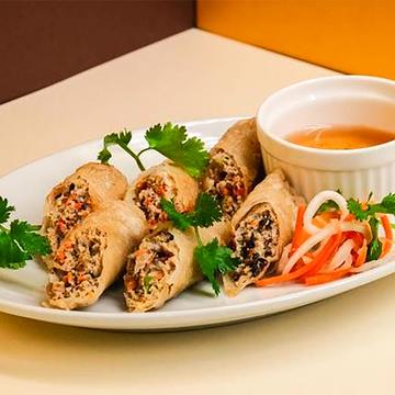 揚げ春巻き(2本)FRIED SPRING ROLL