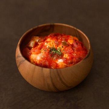 トマトソースオムライス
